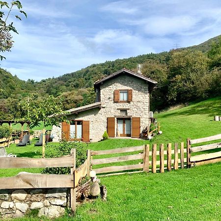 Вілла Casa Al Castagneto Ceniga Екстер'єр фото